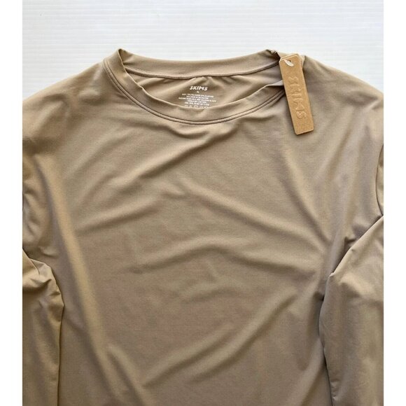 SKIMS Women's Long Sleeve Fits Everybody T-Shirt Desert Size 4X - Picture 6 of 7